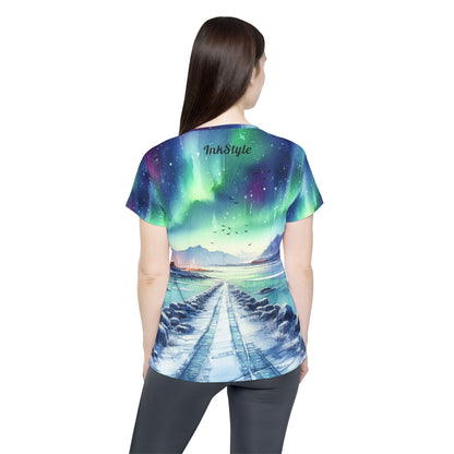 Going North - Women's Active Tee